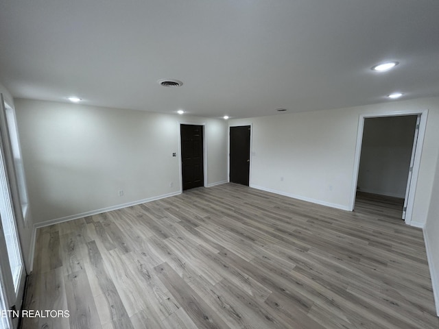1462 Pennsylvania Ave, Jamestown, TN 38556 - empty room featuring recessed lighting, light wood-style floors, and baseboards