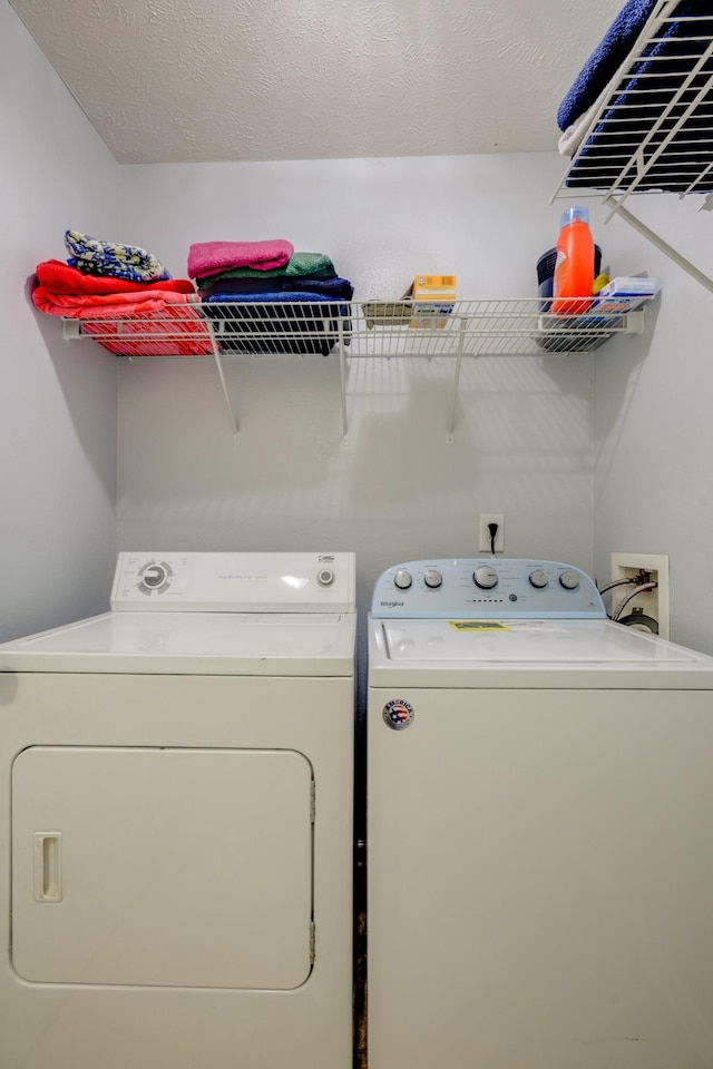5035 Preserve Blvd, Antioch, TN 37013 - laundry room featuring separate washer and dryer