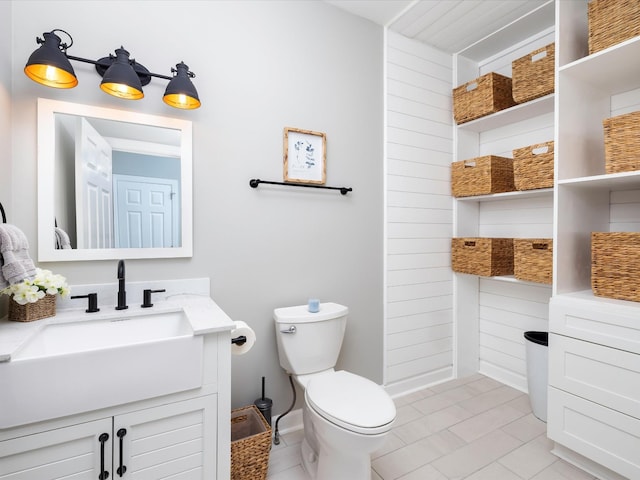 2207 Oakwood Ct, Franklin, TN 37064 - full bath with vanity, toilet, and tile patterned flooring