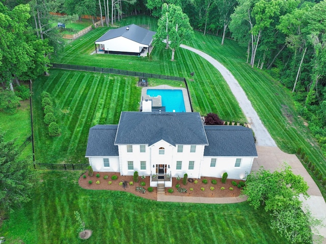 2207 Oakwood Ct, Franklin, TN 37064 - view of subject property with a pool