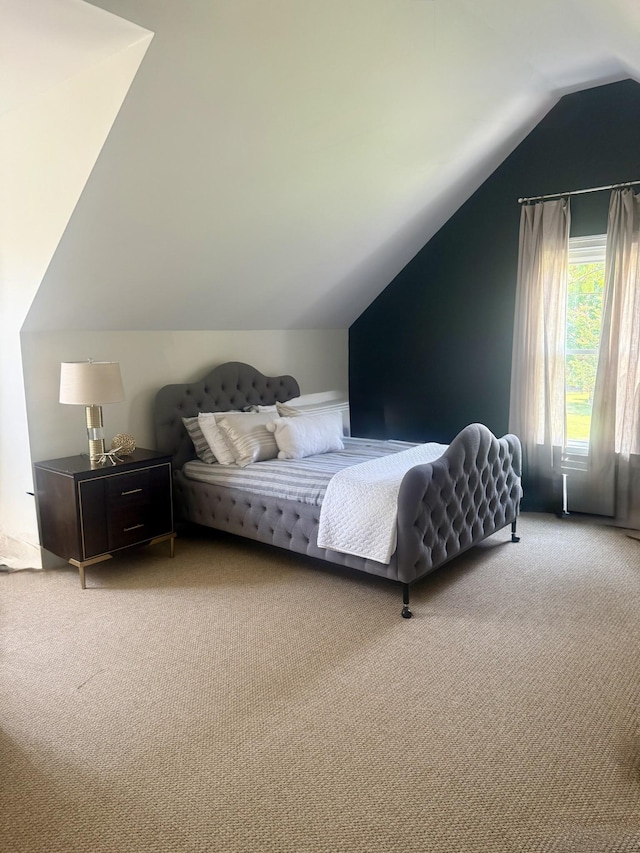 2815 Anglo Ct, Murfreesboro, TN 37129 - bedroom with light carpet and vaulted ceiling