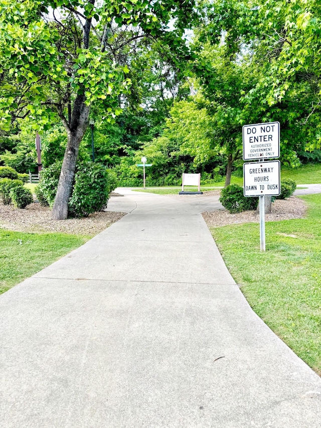 400 Connell St, Springfield, TN 37172 - view of community with a lawn