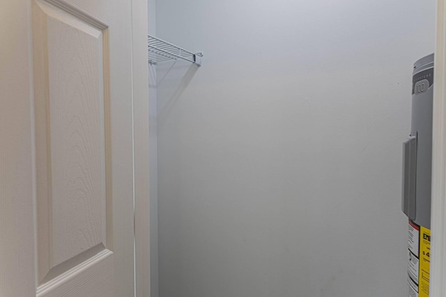 259 Longbranch Rd, Hohenwald, TN 38462 - view of walk in closet