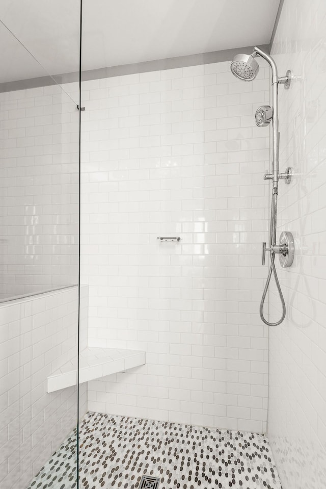 900 20th Ave S Unit 715, Nashville, TN 37212 - full bathroom with a shower stall
