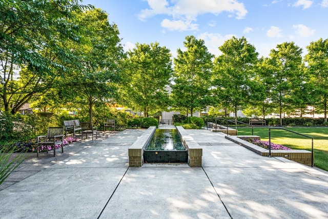 900 20th Ave S Unit 715, Nashville, TN 37212 - view of home's community featuring a yard