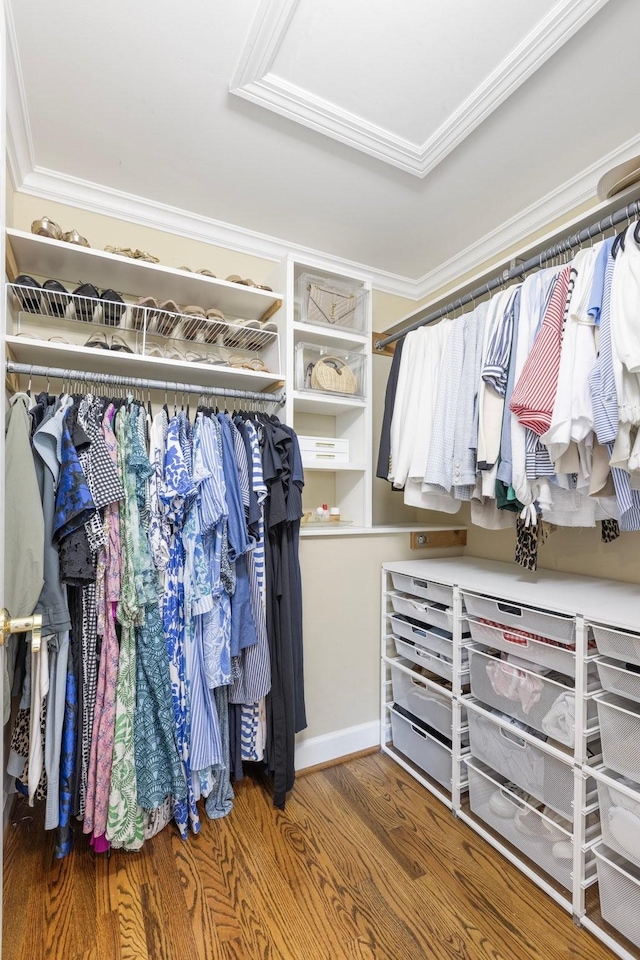 6116 Chickering Ct, Nashville, TN 37215 - spacious closet featuring wood finished floors