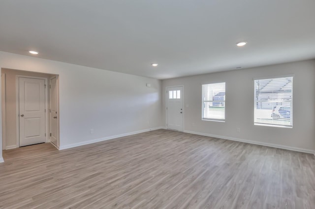 515 Cedar Brook Dr, White House, TN 37188 - spare room featuring light wood-style floors, baseboards, and recessed lighting
