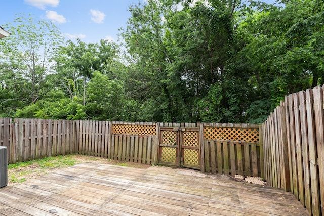 3401 Anderson Rd Unit 72, Antioch, TN 37013 - deck featuring a fenced backyard and cooling unit