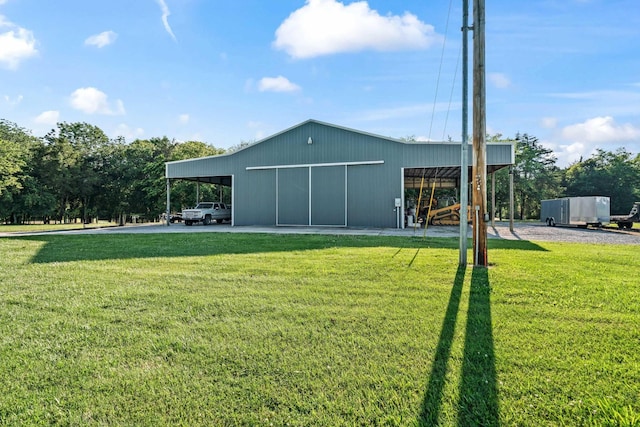 500 Old Pencil Mill Rd, Chapel Hill, TN 37034 - view of pole building with a yard