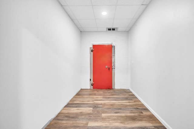 4510 Akin Rd, Cunningham, TN 37052 - corridor featuring wood finished floors, a drop ceiling, and recessed lighting