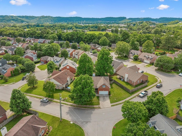 304 Roslyn Ct, Nashville, TN 37221 - photo 2