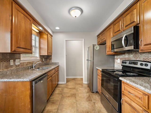 239 Moncrest Dr, Clarksville, TN 37042 - photo 13