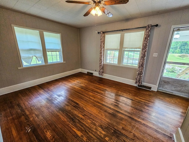 1105 Normandy Rd, Normandy, TN 37360 - unfurnished room featuring hardwood / wood-style floors, a ceiling fan, and baseboards
