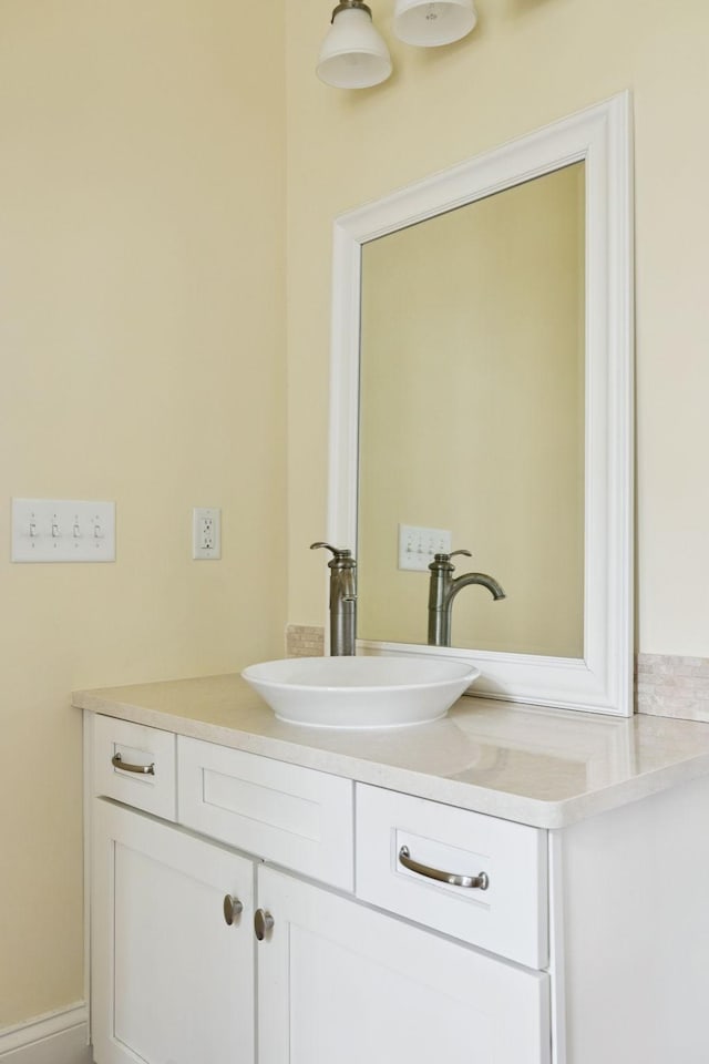 3007 General Martin Ln, Franklin, TN 37064 - bathroom with vanity