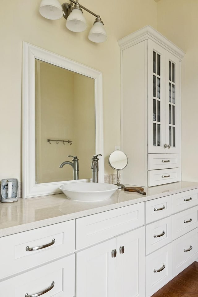 3007 General Martin Ln, Franklin, TN 37064 - bathroom with vanity