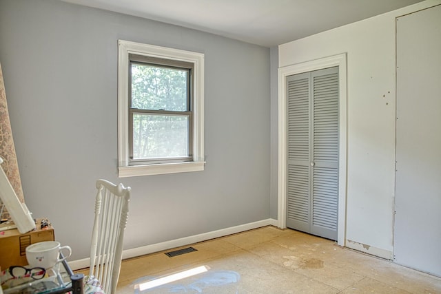 260 Fate Ivy Rd, Monterey, TN 38574 - unfurnished bedroom featuring a closet and baseboards