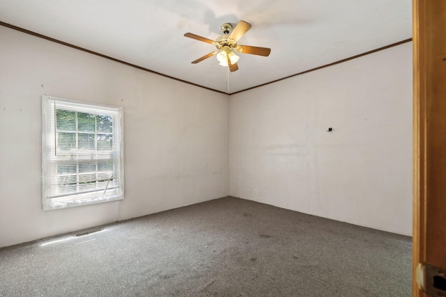 1319 Main St N, Carthage, TN 37030 - empty room featuring carpet and a ceiling fan