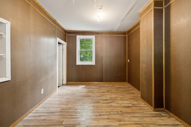 1319 Main St N, Carthage, TN 37030 - unfurnished room featuring wood finished floors