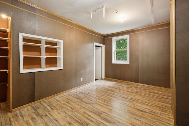 1319 Main St N, Carthage, TN 37030 - empty room featuring wood finished floors