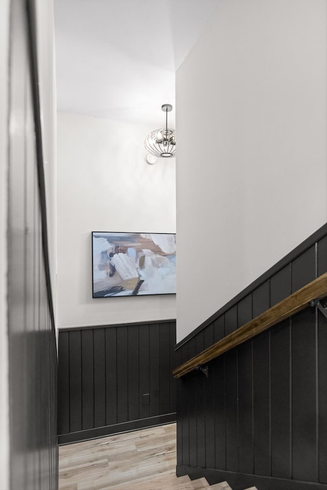 2605 Avalon Hl, Chattanooga, TN 37415 - detailed view of a wainscoted wall and wood finished floors