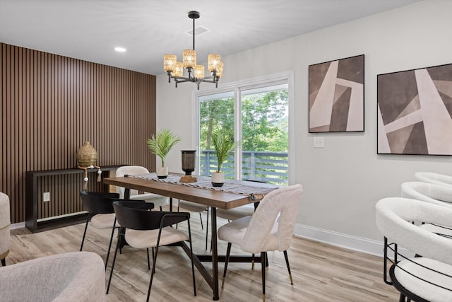 2605 Avalon Hl, Chattanooga, TN 37415 - dining area with a chandelier, light wood-style floors, baseboards, and recessed lighting