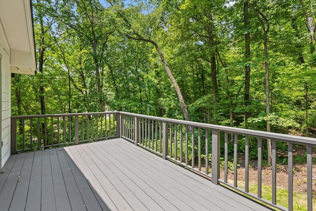2605 Avalon Hl, Chattanooga, TN 37415 - view of wooden deck