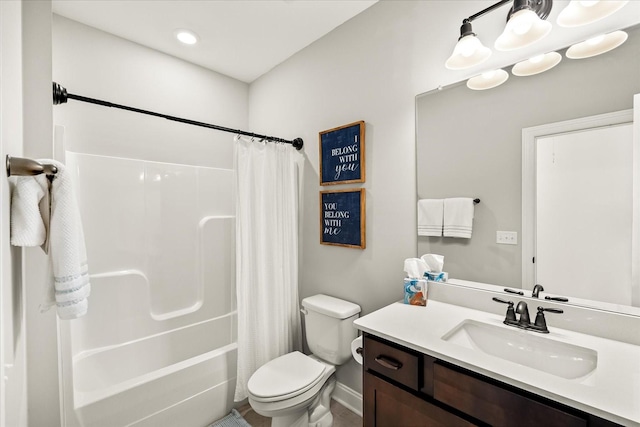 3205 Vinemont Dr, Thompsons Station, TN 37179 - bathroom with vanity, toilet, baseboards, shower / bathtub combination with curtain, and recessed lighting