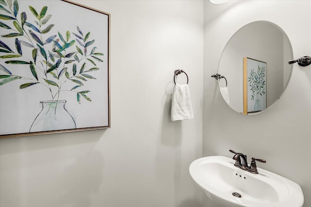 3205 Vinemont Dr, Thompsons Station, TN 37179 - bathroom with a sink