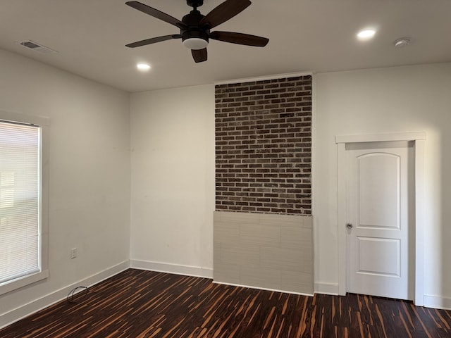 414 Washington St, Columbia, TN 38401 - spare room with dark wood finished floors, ceiling fan, recessed lighting, baseboards, and a smoke detector