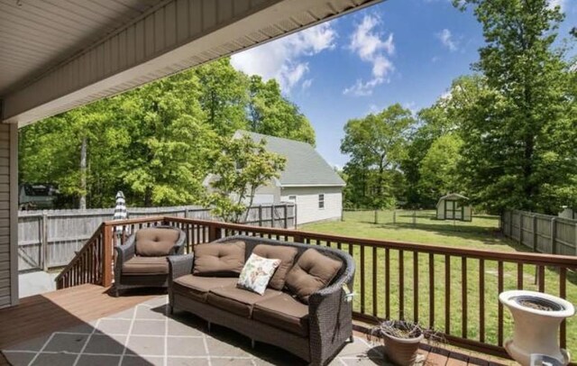 380 Station Dr, Waverly, TN 37185 - deck with an outdoor hangout area