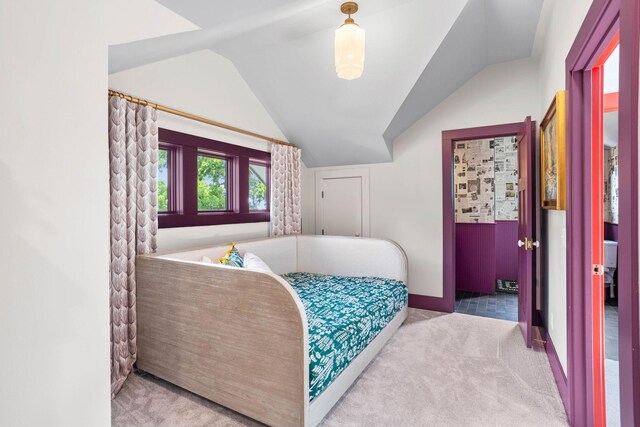 1400 Linden Ave, Nashville, TN 37212 - carpeted bedroom featuring lofted ceiling and baseboards