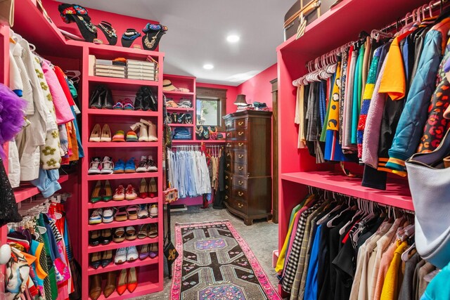 1400 Linden Ave, Nashville, TN 37212 - walk in closet featuring carpet