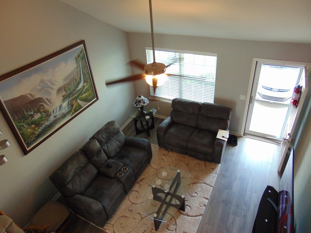 1920 Alysheba Run, Murfreesboro, TN 37128 - living area with wood finished floors and baseboards