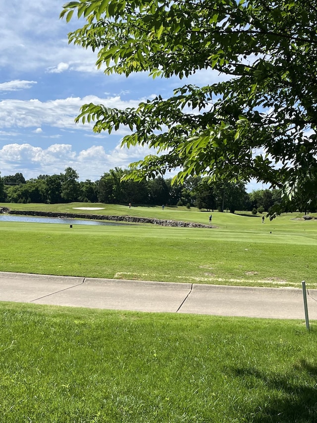 1016 Fenner Ln, Gallatin, TN 37066 - view of home's community with a water view, a yard, and golf course view
