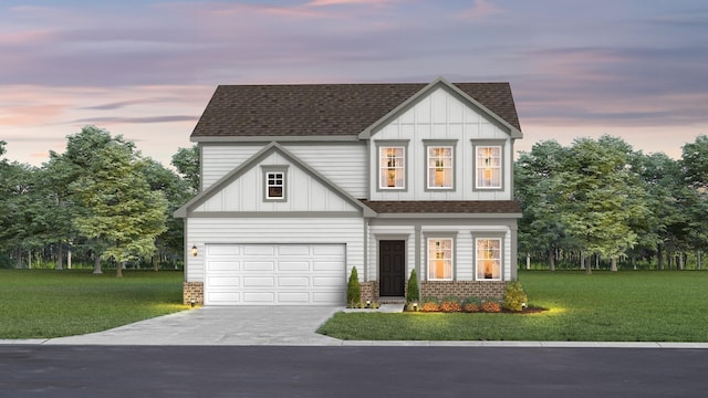 475 Triple Crown Cir, Gallatin, TN 37066 - view of front of house featuring driveway, a shingled roof, and a front yard