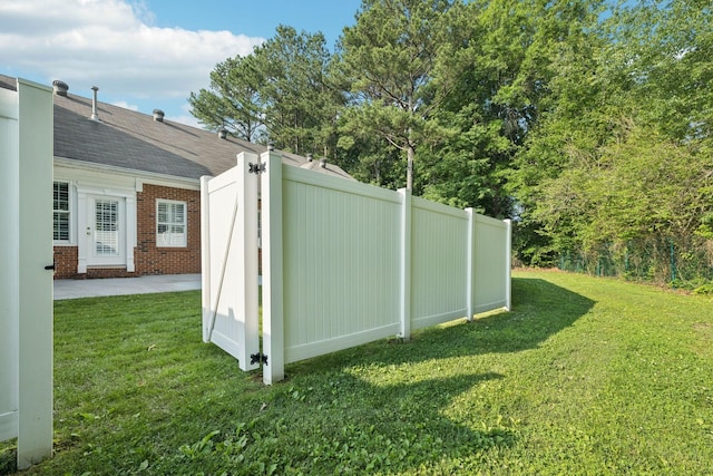 204 Magnolia Glen Ct, Manchester, TN 37355 - view of yard