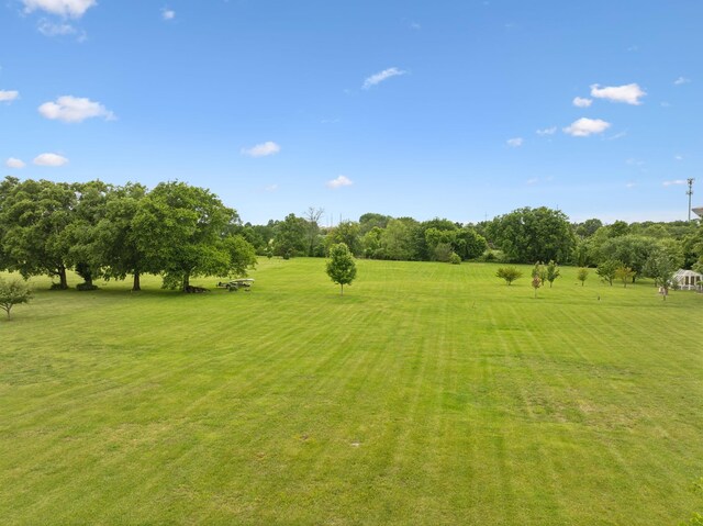 1926 Cliffview Ct, Murfreesboro, TN 37128 - view of green lawn with view of scattered trees