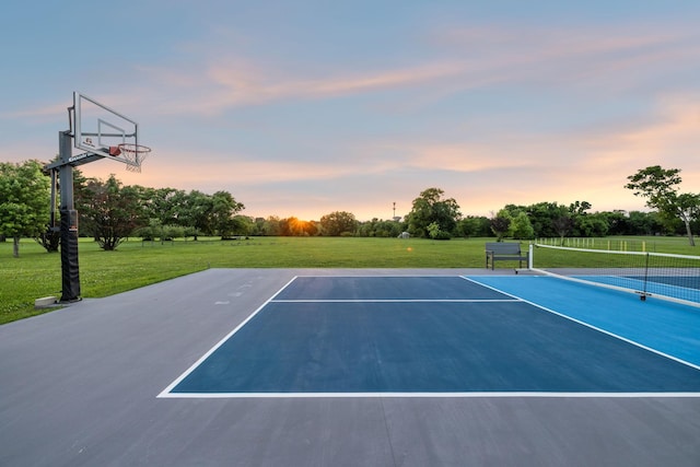 1926 Cliffview Ct, Murfreesboro, TN 37128 - view of tennis court with a yard