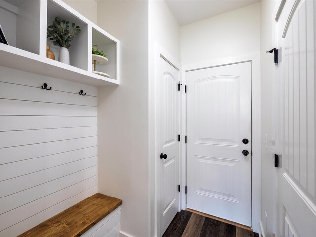 3005 Langston Pl, Spring Hill, TN 37174 - mudroom with dark wood-style floors