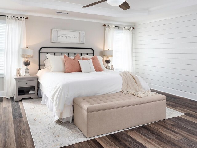3005 Langston Pl, Spring Hill, TN 37174 - bedroom featuring wood finished floors, ceiling fan, and baseboards