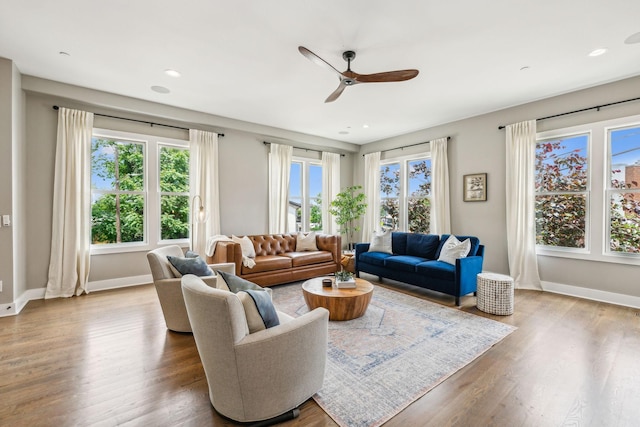 954 Russell St, Nashville, TN 37206 - living area with a ceiling fan, plenty of natural light, baseboards, and recessed lighting