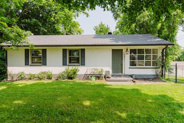 109 Hobbs Dr, Columbia, TN 38401 - ranch-style home featuring brick siding and roof with shingles