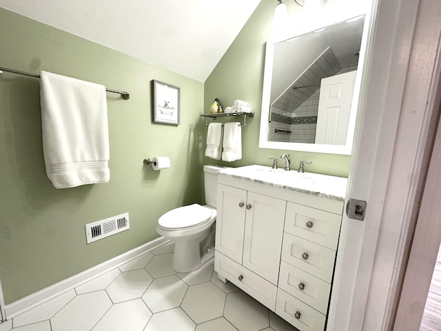 512 Riverview Dr, Franklin, TN 37064 - bathroom featuring vanity, toilet, baseboards, vaulted ceiling, and a shower