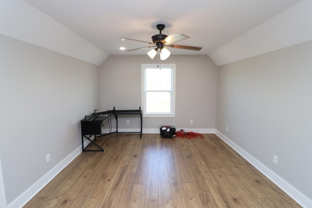 214 Miller Rd, Lafayette, TN 37083 - additional living space with vaulted ceiling, a ceiling fan, wood finished floors, and baseboards