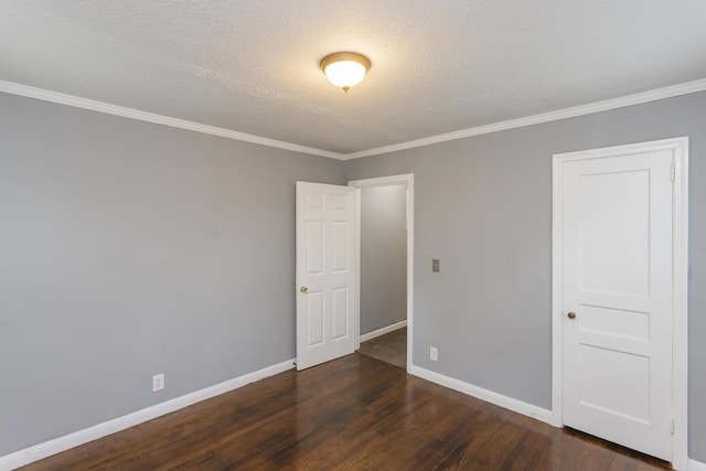 125 Neese Dr, Nashville, TN 37211 - unfurnished bedroom with wood finished floors, baseboards, crown molding, and a textured ceiling