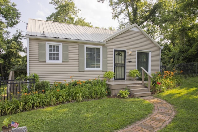 125 Neese Dr, Nashville, TN 37211 - view of front of home featuring metal roof