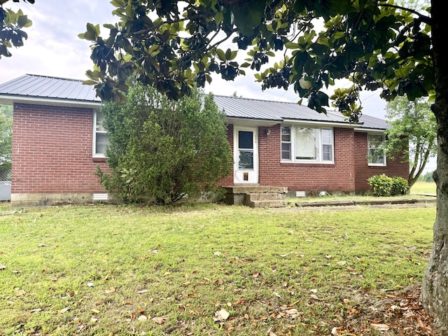 494 Carman Ave, New Johnsonville, TN 37134 - photo 1