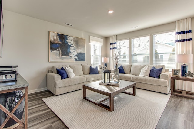 2413 Williams Ridge Dr, Columbia, TN 38401 - living area featuring wood finished floors, recessed lighting, and baseboards