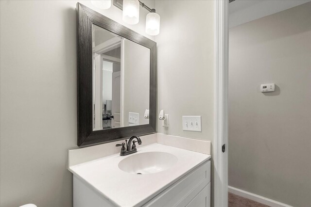 1020 Corey Dr, Lewisburg, TN 37091 - bathroom with vanity