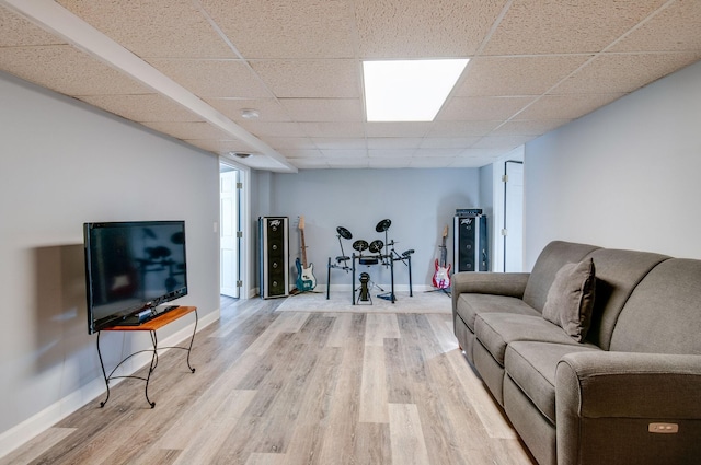 930 Havenhill Dr, Nashville, TN 37217 - living area with wood finished floors, a paneled ceiling, and baseboards